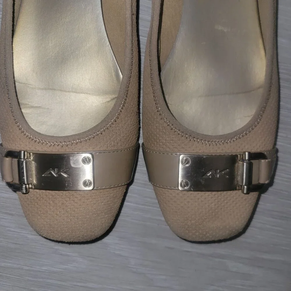 ANN KLEIN Designer Flats Beige 9 Business Casual Quiet‎ Luxury Minimalist Mature